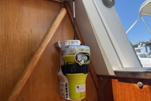 1998 Catalina 380 thumbnail 50