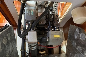1998 Catalina 380 thumbnail 49