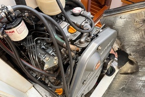 1998 Catalina 380 thumbnail 47