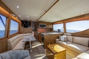 2000 Hatteras 50 Convertible thumbnail 65