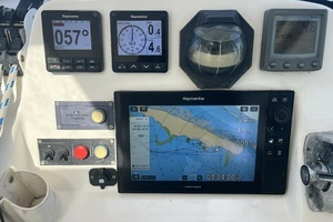 2012 Leopard 44 thumbnail 37