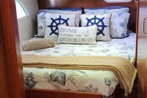 2012 Leopard 44 thumbnail 26