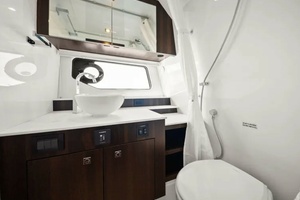 42FT (12.9M) CRUISERS YACHTS