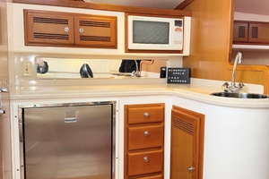 SCREAMIN  EAGLE 35ft Cabo Yacht For Sale
