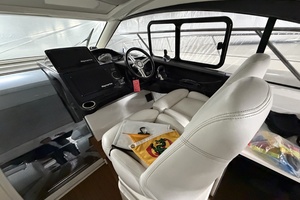 HOBNOBBIN 39ft Princess Yacht For Sale