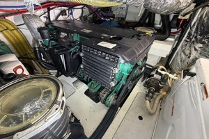 HOBNOBBIN 39ft Princess Yacht For Sale