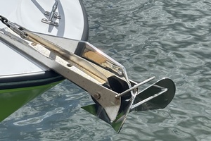 27ft Larson Yacht For Sale