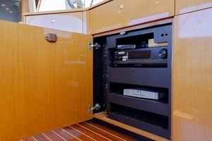 2000 Viking 55 Convertible thumbnail 68