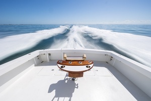 2000 Viking 55 Convertible thumbnail 109