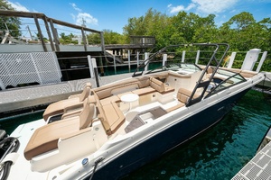 29ft Sea Ray Yacht For Sale