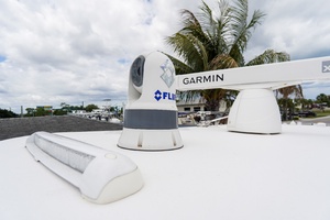 36FT (11.13M) FRONT RUNNER