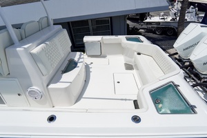 36FT (11.13M) FRONT RUNNER