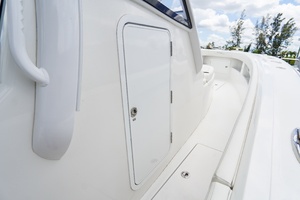 36FT (11.13M) FRONT RUNNER