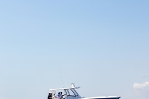 35ft Front Runner Yacht For Sale