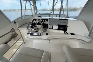 2001 Silverton 42 Convertible thumbnail 49
