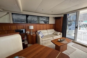 2001 Silverton 42 Convertible thumbnail 19