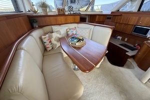 2001 Silverton 42 Convertible thumbnail 16
