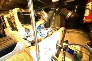 2001 Silverton 42 Convertible thumbnail 65