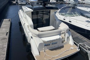 MAKIN’ WAVES Worth Avenue Yachts