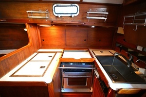 1980 Tartan 37 thumbnail 32