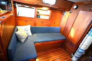 1980 Tartan 37 thumbnail 42