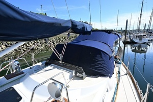 1980 Tartan 37 thumbnail 18
