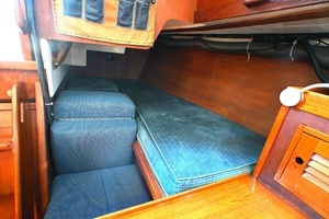 1980 Tartan 37 thumbnail 40