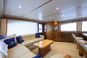 Viking 70 DESPERADO - Salon