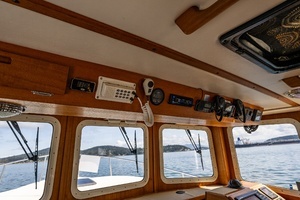 2003 Nordic Tugs 37 thumbnail 17