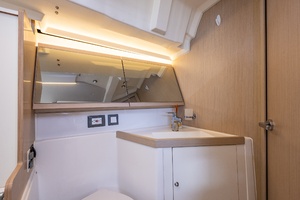 Cypress and Star II 46ft Beneteau Yacht For Sale