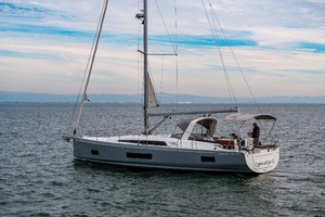 Cypress and Star II 46ft Beneteau Yacht For Sale