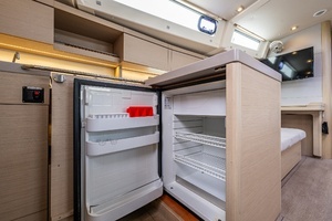 2020 Beneteau Oceanis 46.1 thumbnail 20