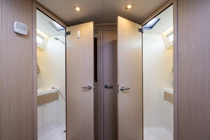 2020 Beneteau Oceanis 46.1 thumbnail 27