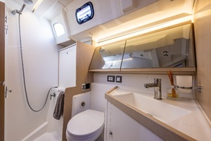 2020 Beneteau Oceanis 46.1 thumbnail 38