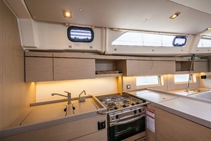 2020 Beneteau Oceanis 46.1 thumbnail 19