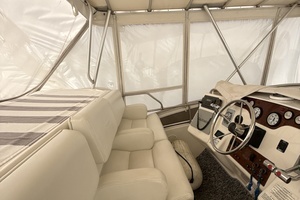 1999 Silverton 422 thumbnail 144