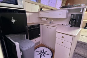 SEABK 42ft Silverton Yacht For Sale