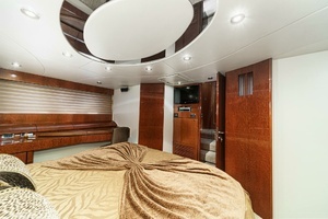 2005 Fairline Yachts thumbnail 29