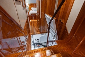 2016 Viking Skybridge thumbnail 79