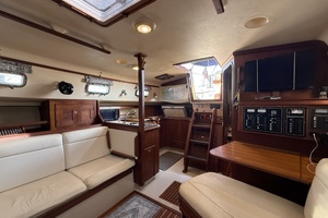 Makai 38ft Island Packet Yacht For Sale