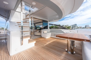 2024 Azimut S8 thumbnail 14