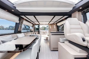 2024 Azimut S8 thumbnail 36