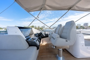 2024 Azimut S8 thumbnail 24