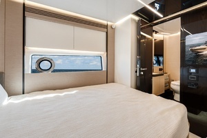 2024 Azimut S8 thumbnail 57