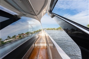 2024 Azimut S8 thumbnail 18