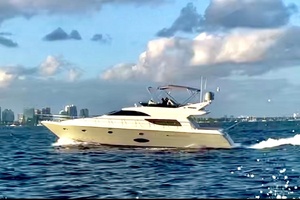 Pachanga 58ft Uniesse Yacht For Sale