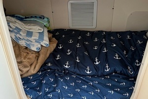 A SALT WEAPON 28ft Grady White Yacht For Sale