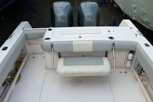 A SALT WEAPON 28ft Grady White Yacht For Sale