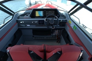 2023 Axopar 31 Brabus Shadow 500 thumbnail 2