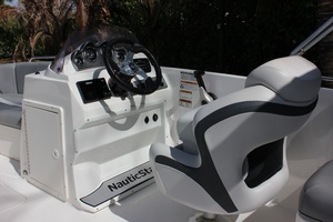 20ft NauticStar Yacht For Sale